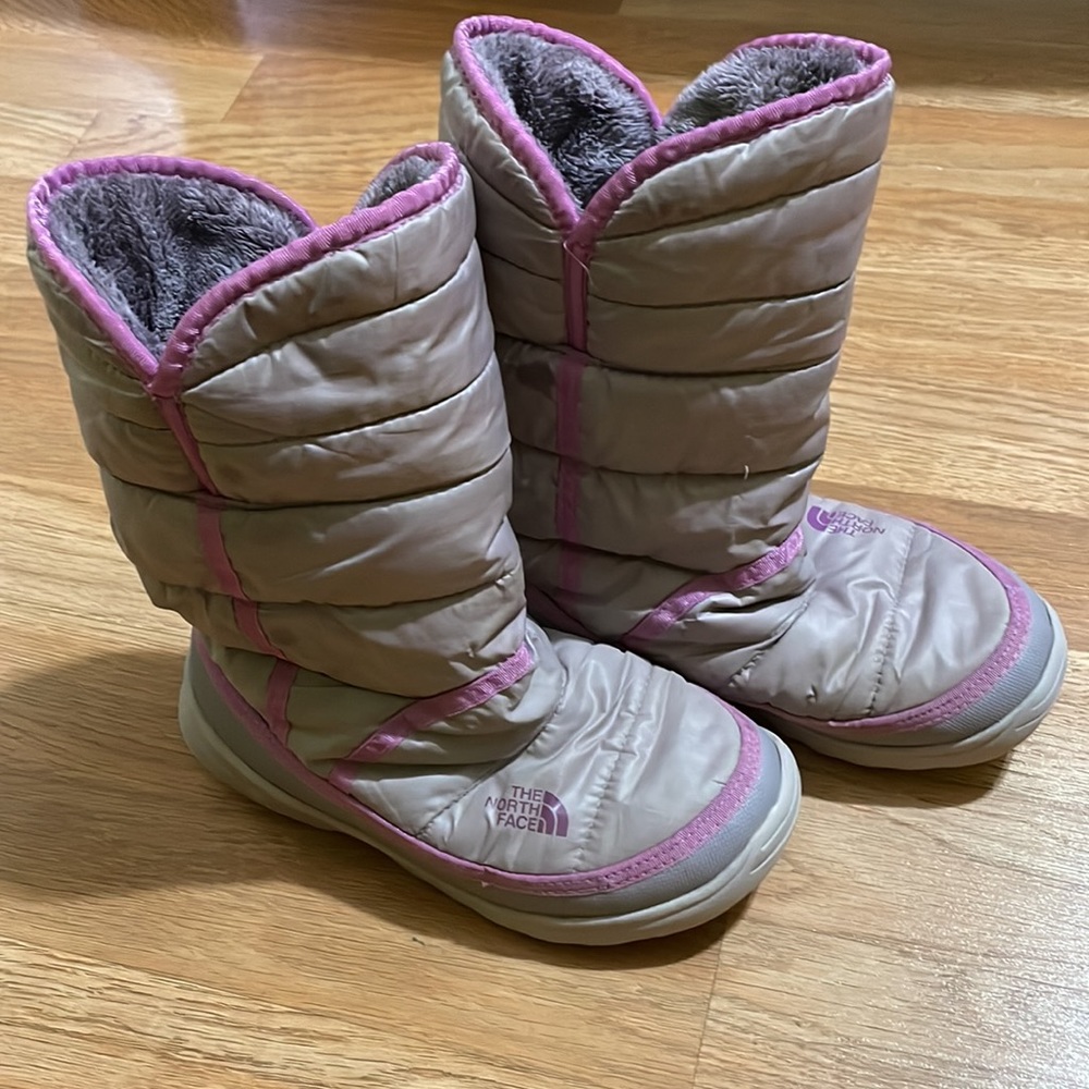 The North Face (girls) Snow Boots.